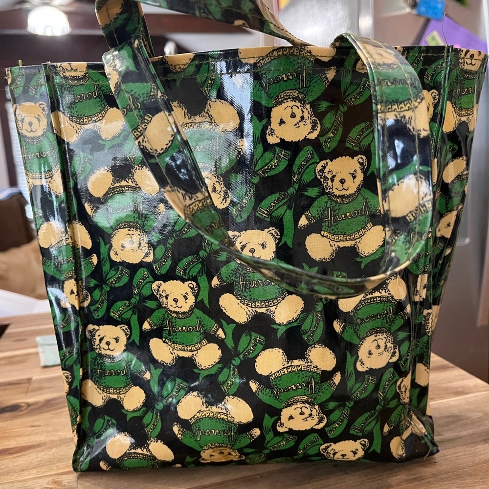 😃 Retro Harrod’s Teddy Bear tote
